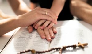 CONCURSO LITERARIO HERMANDADES DEL TRABAJO IV EDICIÓN: Cuentos “Abundio García Román